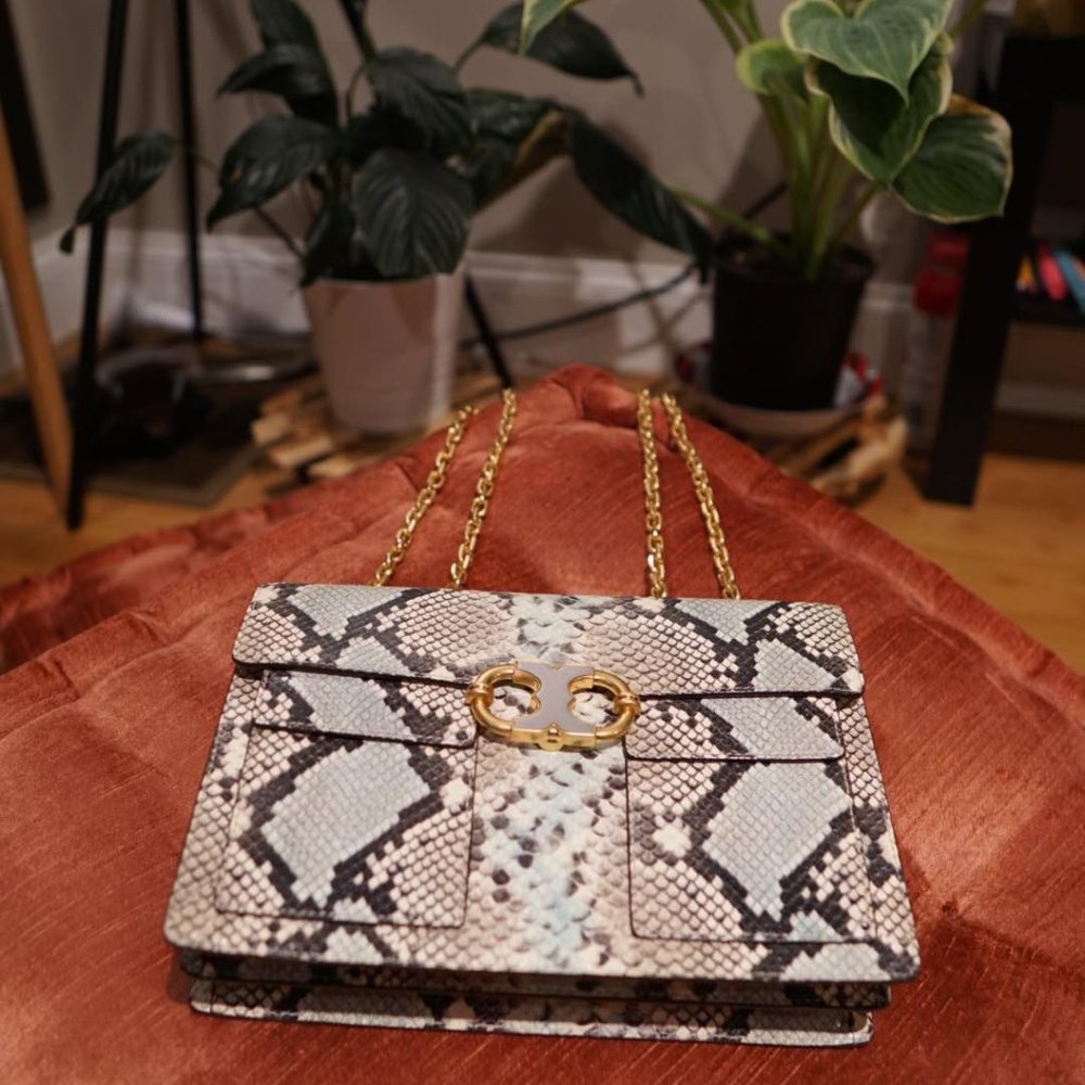 tory burch gemini link snakeskin medium shoulder - Picture 2 of 7